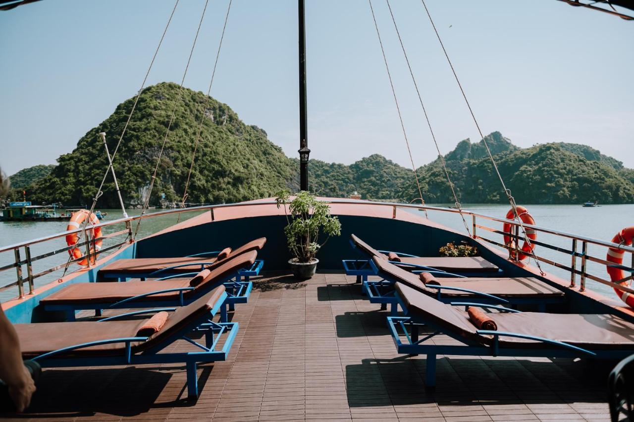 Cat Ba Bay Cruises Hotel Dong Khe Sau Ngoại thất bức ảnh