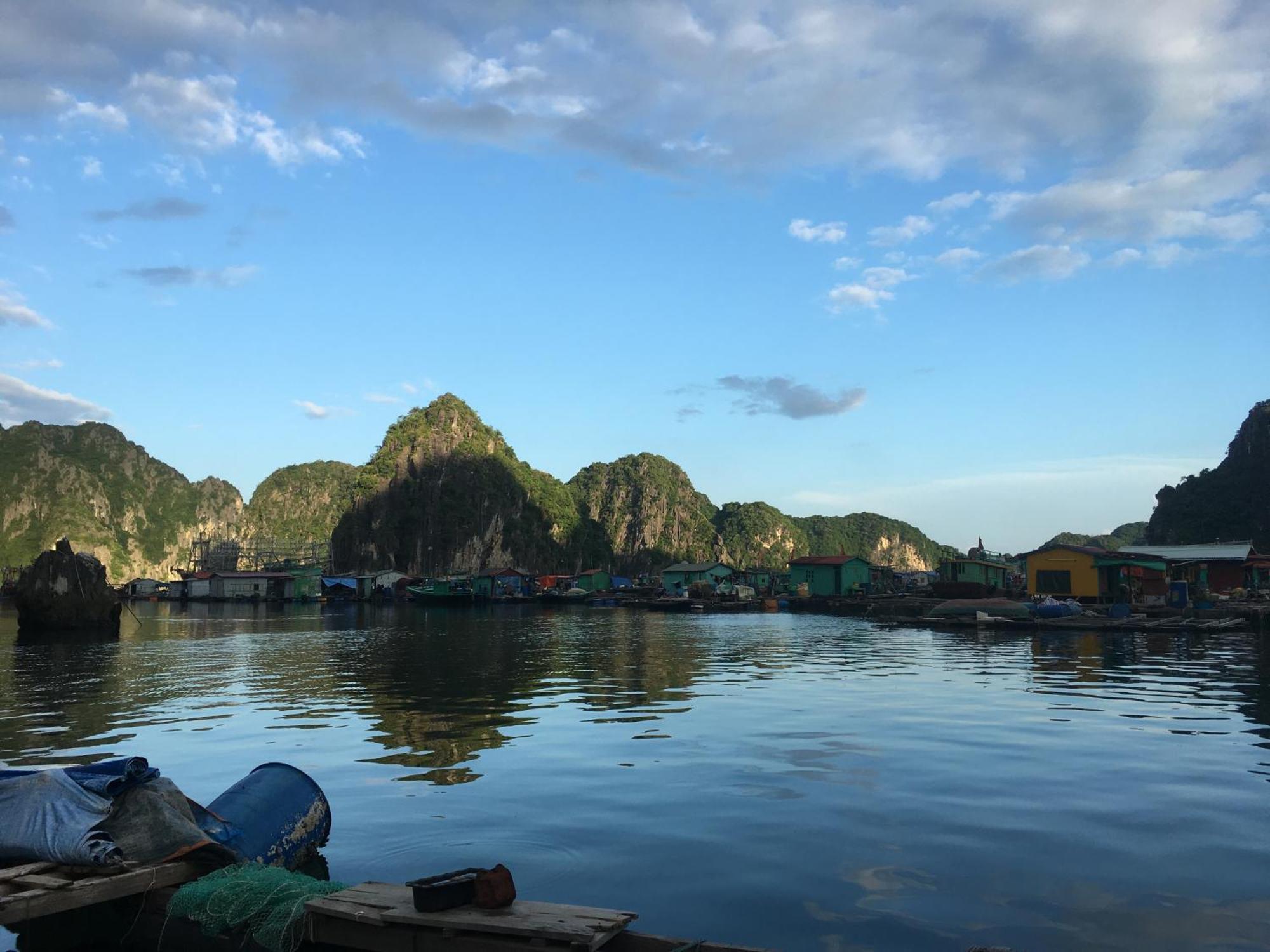 Cat Ba Bay Cruises Hotel Dong Khe Sau Ngoại thất bức ảnh