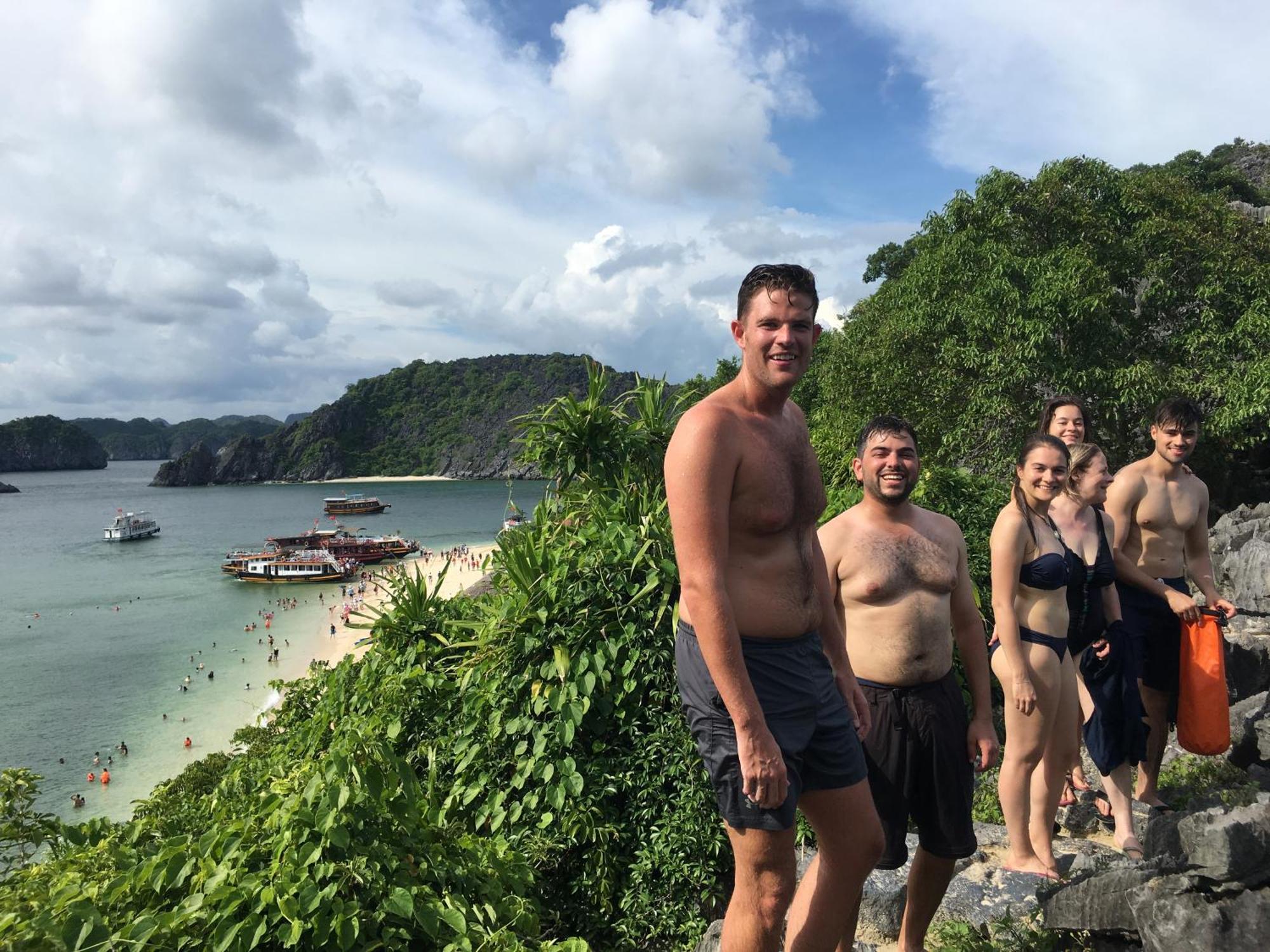 Cat Ba Bay Cruises Hotel Dong Khe Sau Ngoại thất bức ảnh